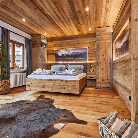 Alpis Ferienwohnung Garmisch-Partenkirchen Exteriör bild