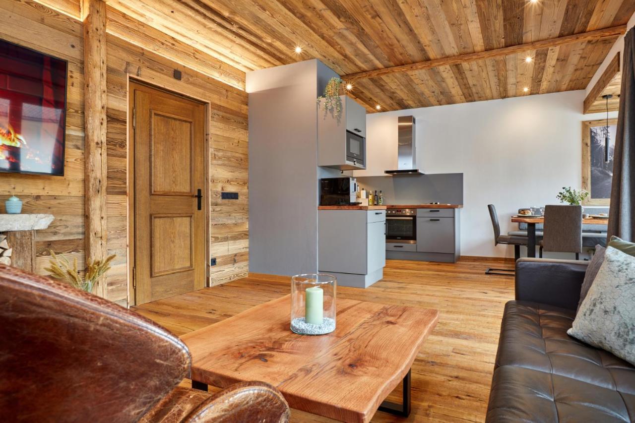 Alpis Ferienwohnung Garmisch-Partenkirchen Exteriör bild
