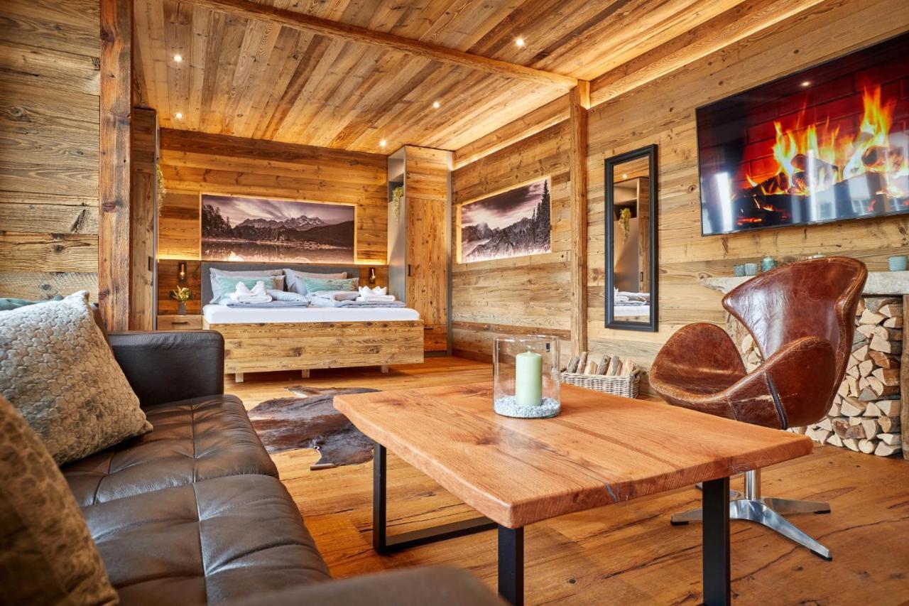 Alpis Ferienwohnung Garmisch-Partenkirchen Exteriör bild