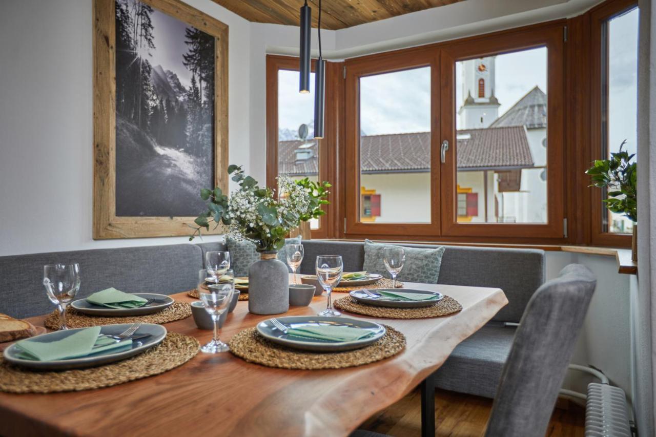 Alpis Ferienwohnung Garmisch-Partenkirchen Exteriör bild